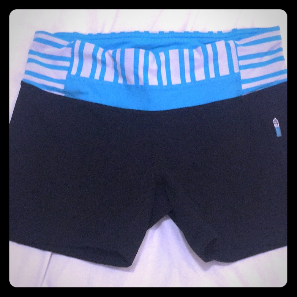 LuLuLemon compression shorts 4